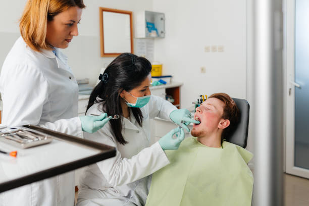 Best Dentist for Tooth Abscess  in Deschutes River Woods, OR